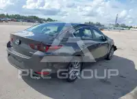 2023 Mazda 3 photo