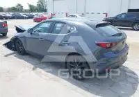 2023 Mazda 3 фото