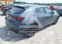 2023 Mazda 3 фото