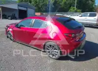 2023 Mazda 3 фото