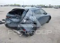 2023 Mazda 3 фото