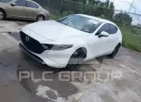 2023 Mazda 3 photo