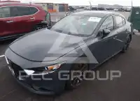 2023 Mazda 3 photo