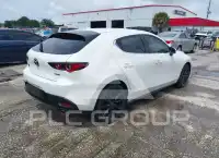 2023 Mazda 3 photo
