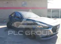 2023 Mazda 3 фото