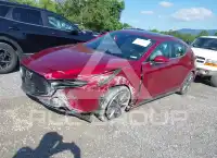 2023 Mazda 3 фото