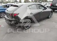 2023 Mazda 3 фото