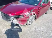 2023 Mazda 3 фото