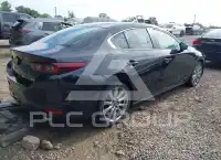 2023 Mazda 3 фото