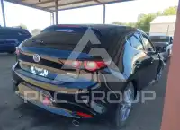 2023 Mazda 3 фото