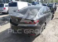 2023 Mazda 3 фото