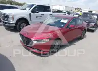 2023 Mazda 3 фото