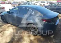 2023 Mazda 3 photo