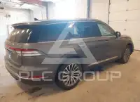 2023 Lincoln AVIATOR фото