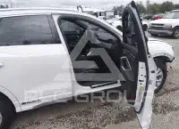 2023 Audi Q3 фото