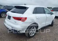 2023 Audi Q3 фото