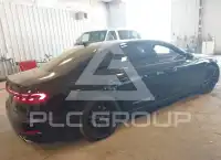 2023 Audi S8 фото