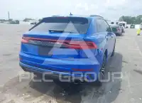 2023 Audi Q8 фото