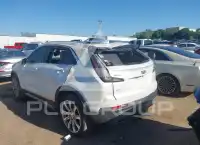 2023 Cadillac XT4 фото