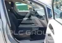 2023 Chrysler VOYAGER фото