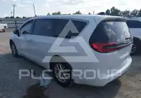 2023 Chrysler PACIFICA photo