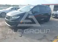 2023 Chrysler PACIFICA фото