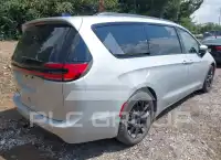 2023 Chrysler PACIFICA фото