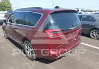 2023 Chrysler PACIFICA photo