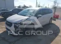 2023 Chrysler PACIFICA фото