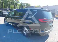 2023 Chrysler PACIFICA photo