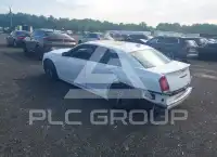 2023 Chrysler 300 фото