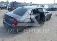 2023 Chrysler 300 фото