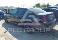 2023 Chrysler 300 фото