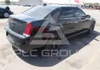 2023 Chrysler 300 фото