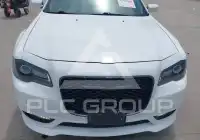 2023 Chrysler 300 фото
