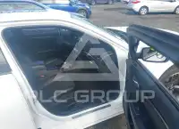 2023 Chrysler 300 фото