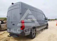 2023 Mercedes Benz Sprinter photo