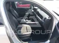 2023 Mercedes Benz GLB 250 фото