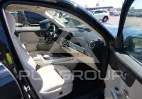 2023 Mercedes Benz GLB 250 фото