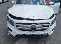 2023 Mercedes Benz GLB 250 фото