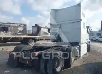 2023 Volvo VNL photo