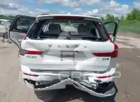 2023 Volvo XC60 photo