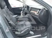 2023 Volvo XC60 фото