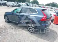 2023 Volvo XC60 фото