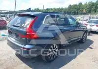 2023 Volvo XC60 фото