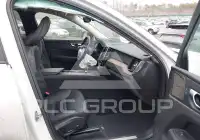 2023 Volvo XC60 фото