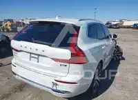 2023 Volvo XC60 фото