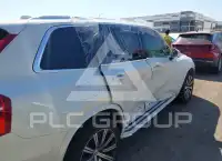 2023 Volvo XC90 фото