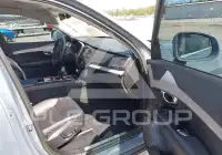 2023 Volvo XC90 фото