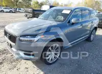 2023 Volvo XC90 фото